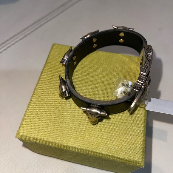 Gucci Anger Forest Aged Sterling Silver and Black Leather Bull Heads Bracelet - Picture 7 of 8